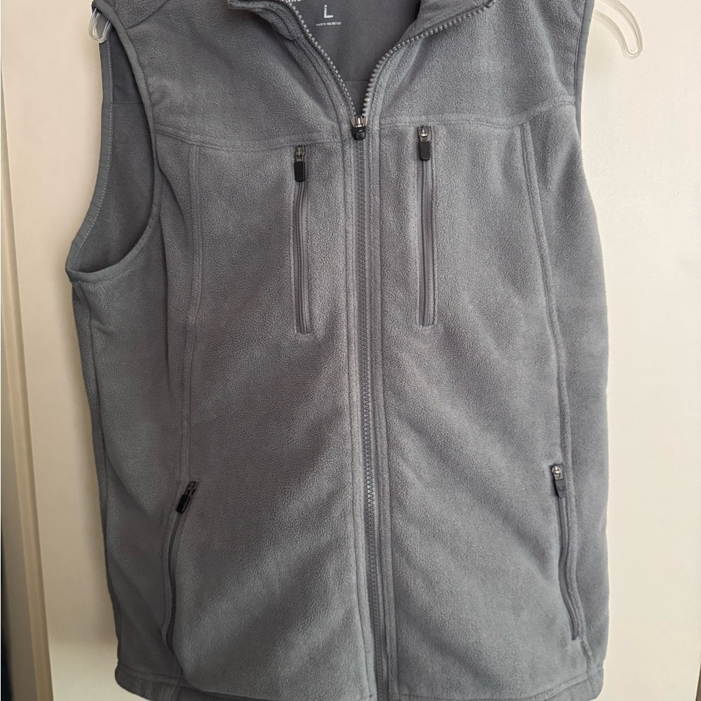 Scottevest Charcoal Fleece Vest